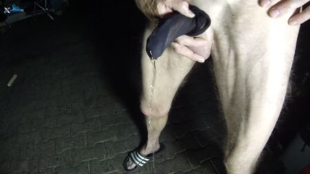 BimanHH - Durchs Nylonsöckchen gepisst