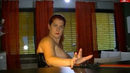 SEX4ALL - PUTZ und LECK Sklave gesucht