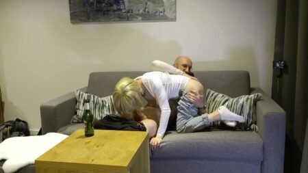 TV_Helena_Kimberly - Sex statt WM - In der Halbzeit durchgefickt