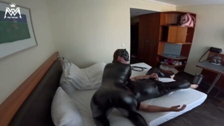 Wet-Wonder - DOMINANZ - EXTRA BEHANDELUNG für BADMAN