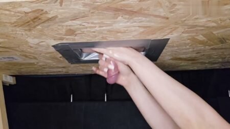 SweetSoul24 - Handjob am Melktisch - Nahaufnahme - Geil massiert