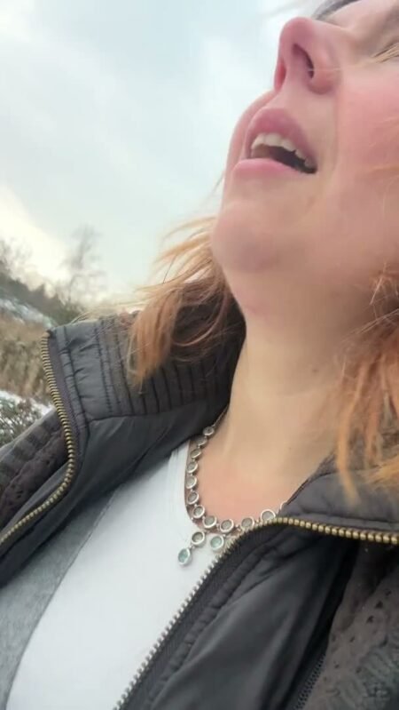 StudiVicky - Vickys Booty-Workout im Schnee