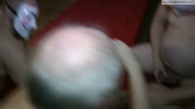 gangbangclub - Gangbangficken mit reifer Lady