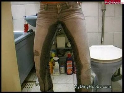 DirtyMarry - Betrunken in Jeans gepisst