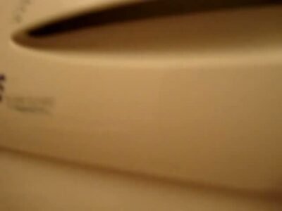 Die_Saftige - Der Spanner beim Duschen