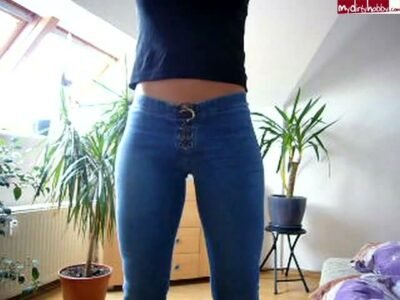 hotprincess - Wunschjeans bepisst