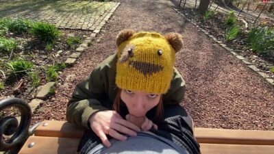 Anne-Eden - Public - Fremdverführt und erwischt