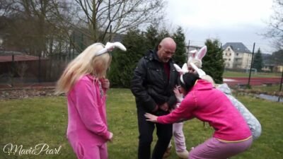 MaviePearl - Vier durchgeknallte Osterbunnys