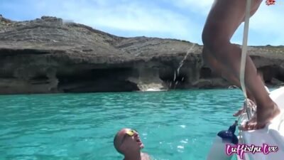 LaKishaLee - Angepisst - Beim Bootsvermieter revanchiert