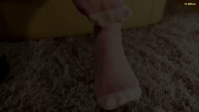 JuicyCoupleSex - Weiße strümpfe, schwarze absätze