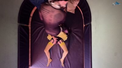 MissAlessaMilano - Nylon Fetisch Von Oben Ansicht