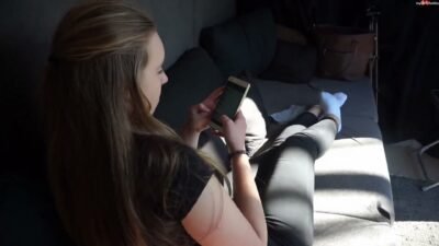 Tobey_for_real - Celina - Casting Bus - Interview - Schuhe und Socken - Auf die Socken gespritzt - Sweet 18