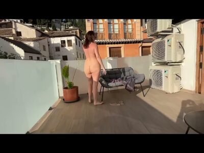EnjoyMary - Nackt auf der Dachterrasse in Granada