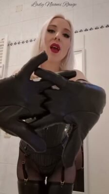 Lady-Naomi-Rouge - (Hochkant) Leder Lady Wichs-Countdown