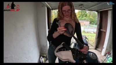 Bikergirl_97
