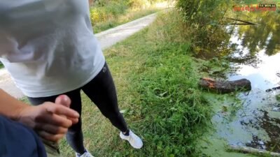 Munichgold - Munichgold 's outdoor habdjob, blowjob public im Wald.. habt spass