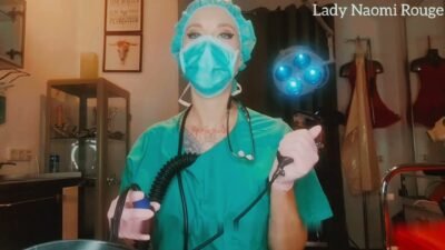 Lady-Naomi-Rouge - Die Gehirnamputation Brainfuck-Klinik