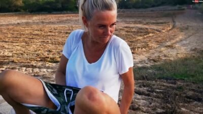 Dirty-Tina - Pissen on Tour 3